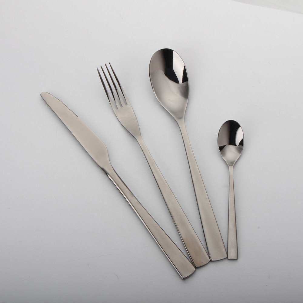 High Quality 18/10 Stainless Steel Golden Plated Wedding Restaurant Cutlery Sets Silverware Flatware Set Forks And Spoons