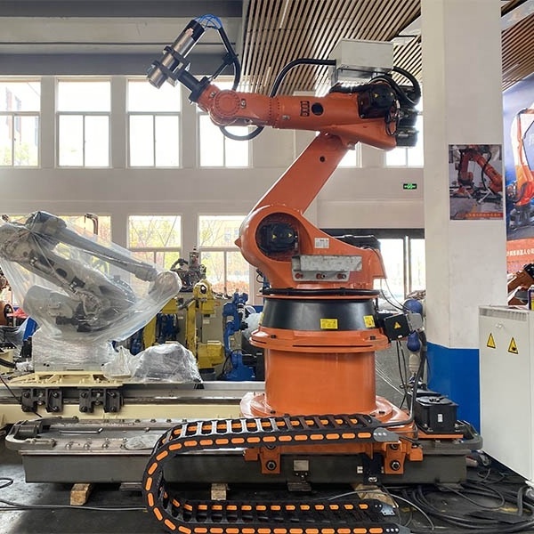 Used industrial robot KUKA milling robot price best Wood carving robot