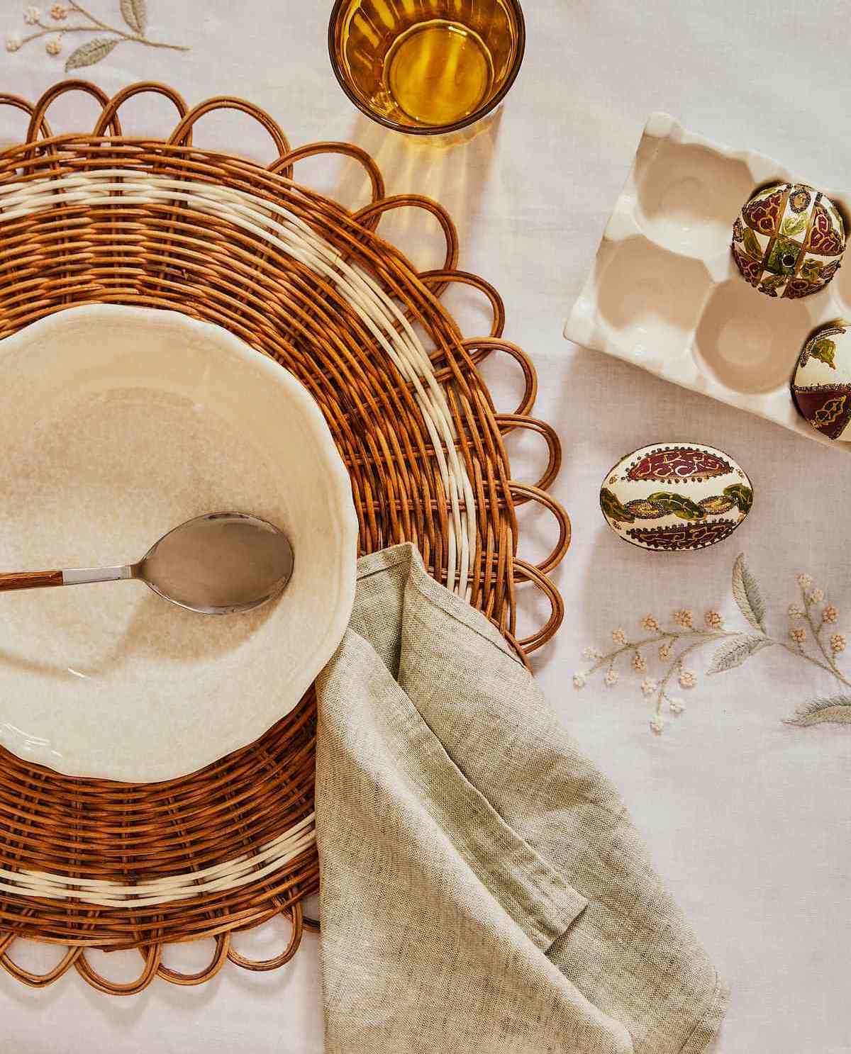 Handcrafted sustainable rustic rattan charger plates natural eco-friendly rattan round placemat