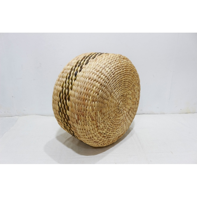 Wholesale Price Water Hyacinth Stool Round Ottoman White Wash Finish Stools Living Room Furniture