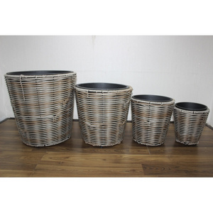 Vietnam manufacture supply customized large size outdoor Garden pots steel frame planters Wicker Rattan planter box