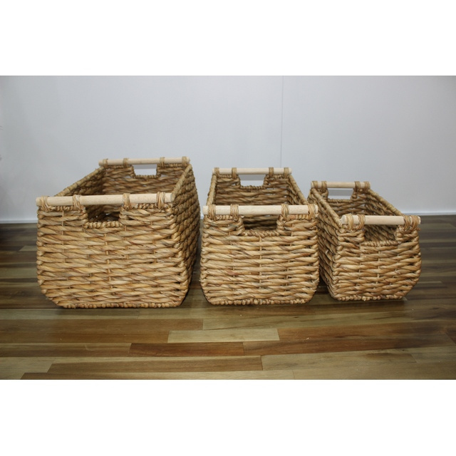 Seaside Charm Collection Set Of 3 Handcrafted Water Hyacinth Baskets for Wholesale Home Laundry Storage