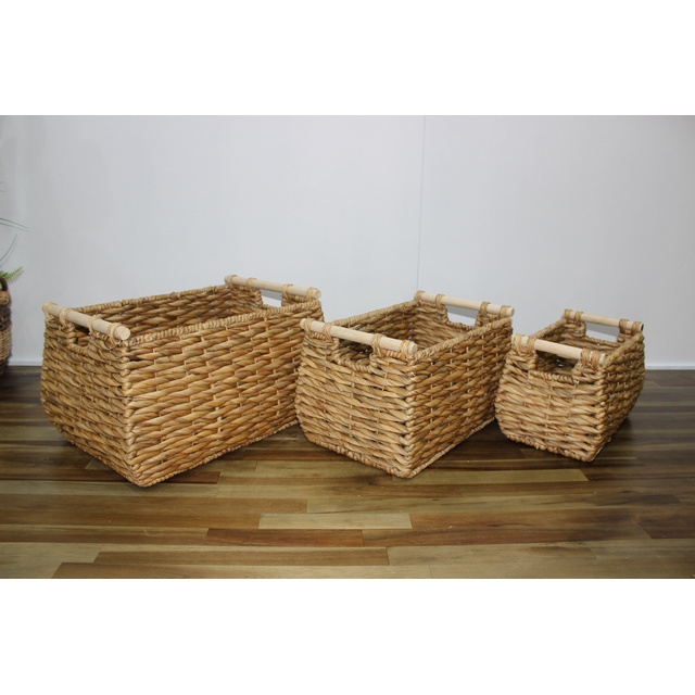 Seaside Charm Collection Set Of 3 Handcrafted Water Hyacinth Baskets for Wholesale Home Laundry Storage