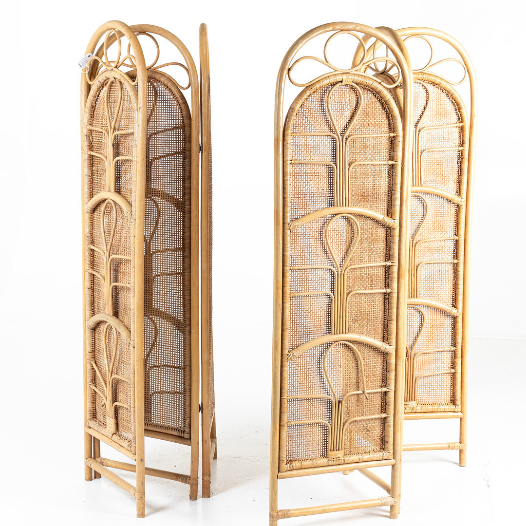 Vintage and Contemporary Style Folding Screen Webbing Rattan Room Divider Room Partition