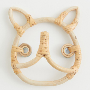 New Design Rhinoceros Shaped Beige Rattan Wall Hanger Eye-catching Wall Hanger For Home Decor