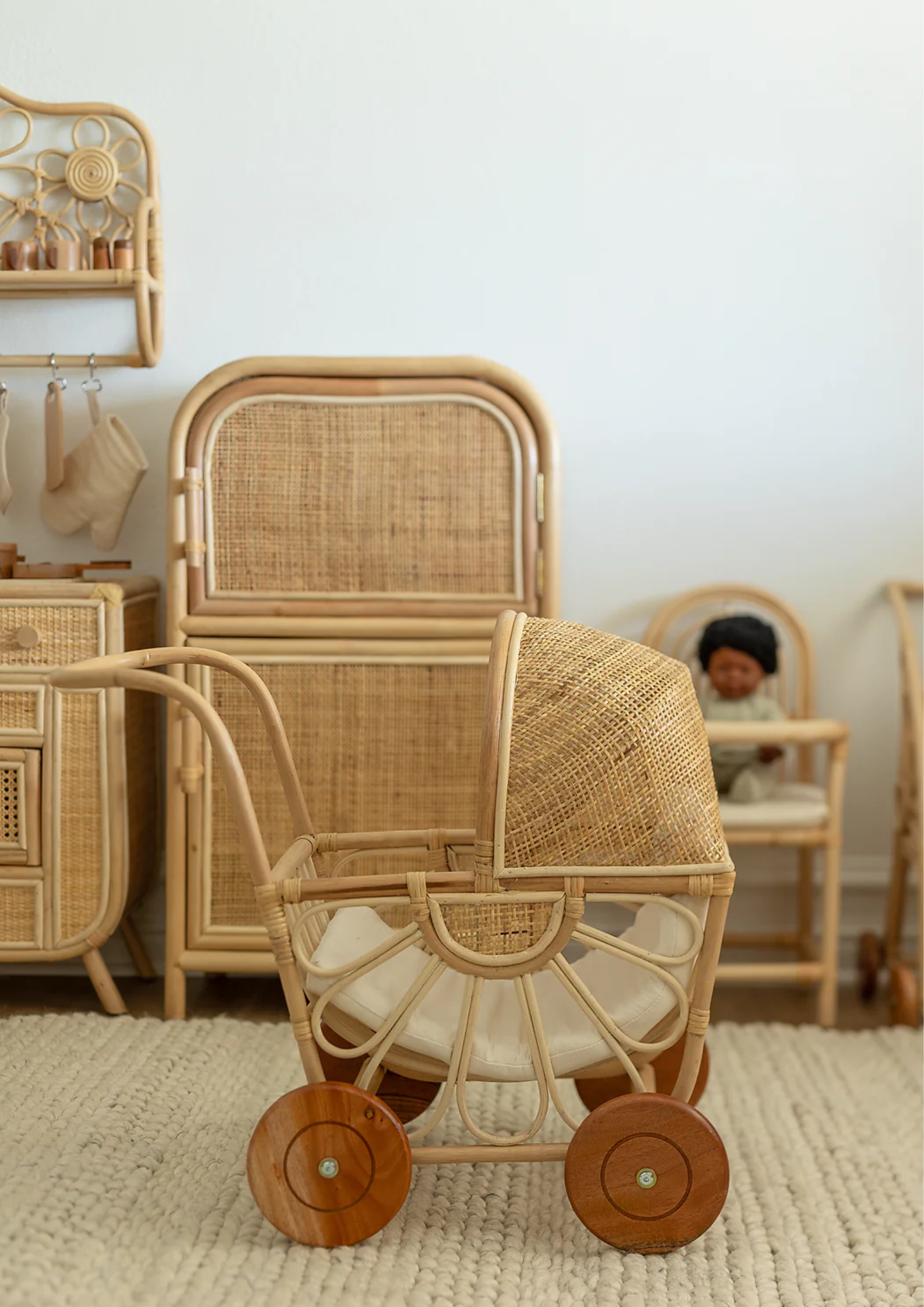 Best Seller Rattan Look Wicker Doll Stroller Handmade Doll Trolley Baby Stroller Wheels For Kid