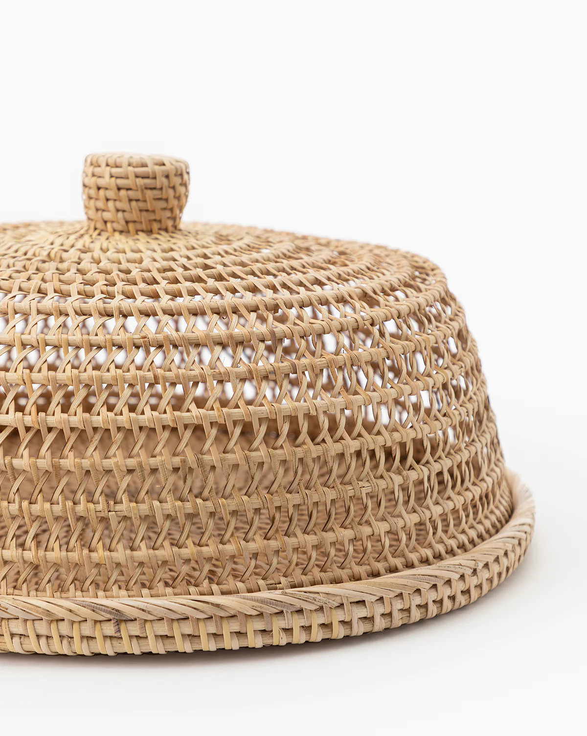 Rattan Food Cover for Snack Bread Fruit Dessert Food Dome Lid Cover Wicker Rattan Woven Fly Protection Table Serving Tray