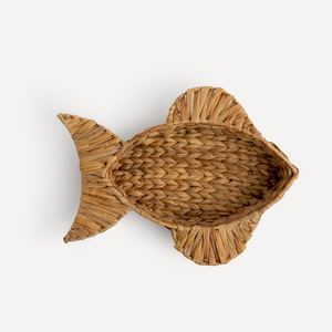 Hot Sale Eye-Catching Fish Shape Water Hyacinth Serving Tray High Quality For Home Kitchen Decoration Handmade In Vietnam