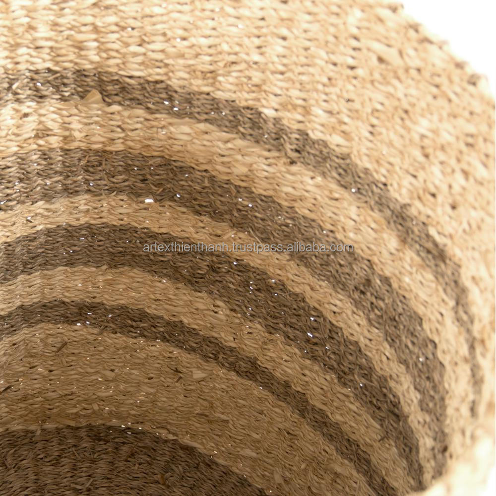 Factory Basket In Door Sea Grass Straw Material High Quality Home Handmade Woven Decorative Storage Laundry Baskets