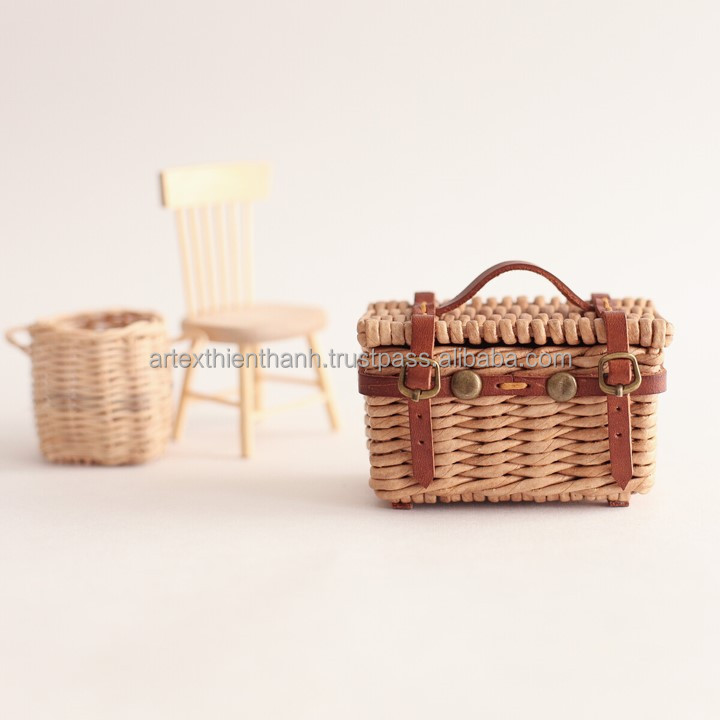 Best selling New Dollhouse Doll House Rattan DOLLHOUSE CHEST Wicker chest for a dollhouse factory in Vietnam