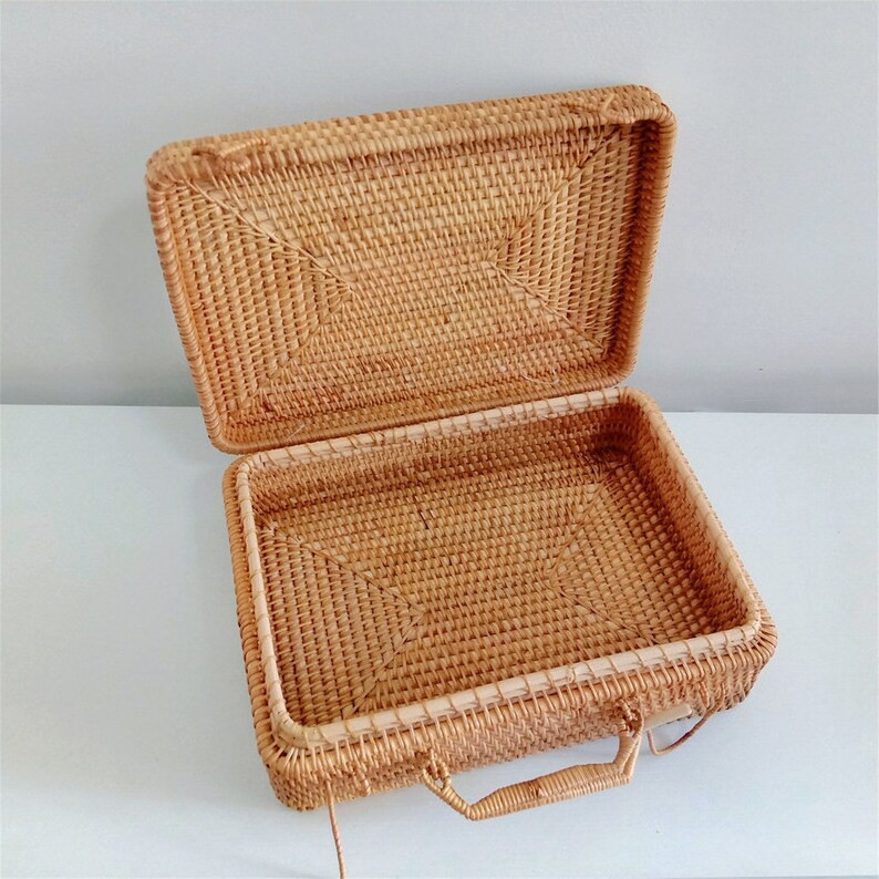 Handmade rattan woven basket with handle decor fruit vegetable bread basket desktop cosmetics storage box housewarming gift