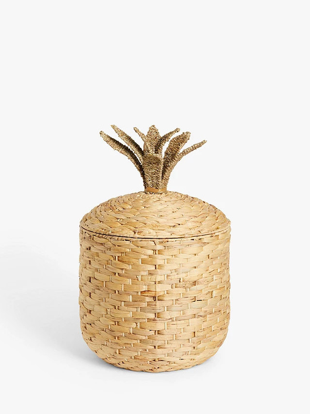 Unique Design Water Hyacinth Pineapple Storage Basket Exquisitely Hand Braided Impressive Choice For Storage Basket Collection