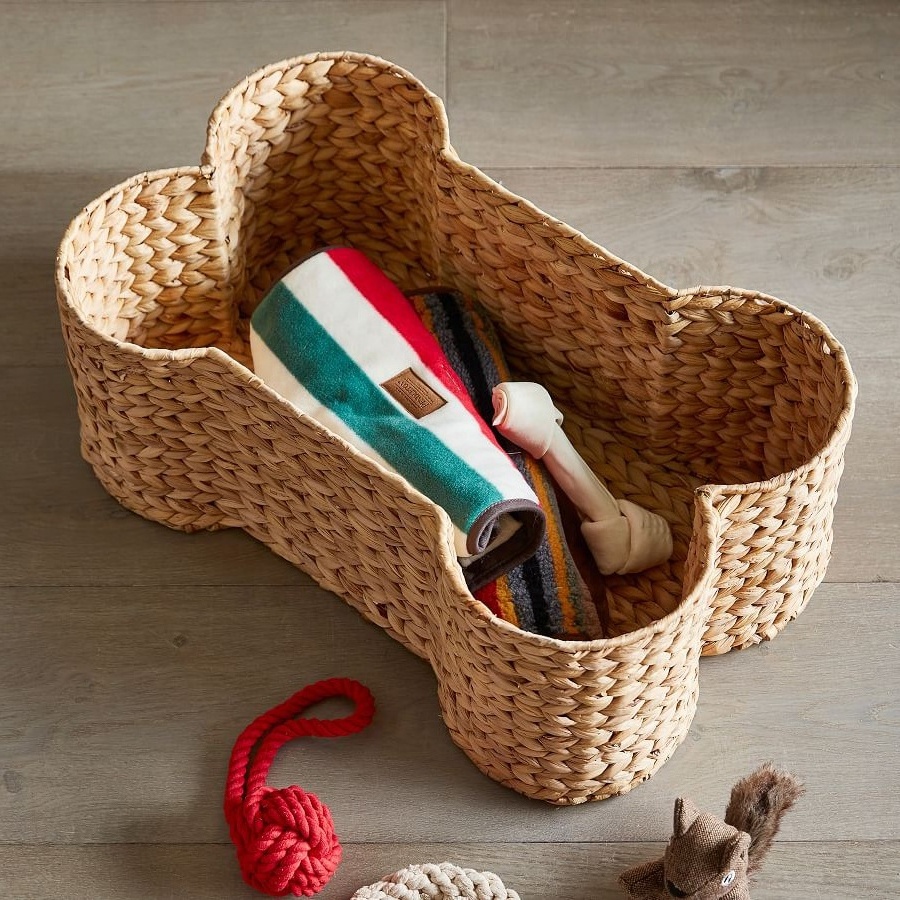 Best selling Pet Dog Toy Collection  Woven Water Hyacinth Storage Basket Dog and Cat Toy Bin Pet Basket handmade in Viet Nam