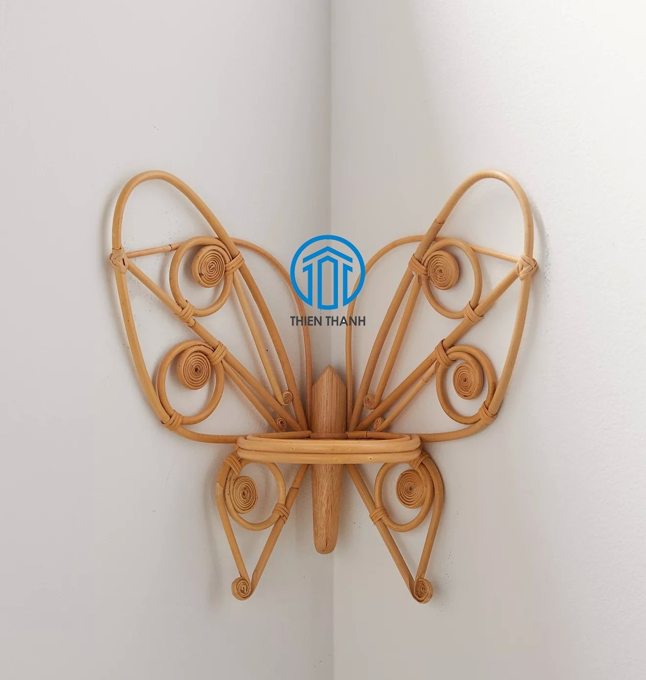 High End Quality Butterfly Rattan Corner Wall Shelf Rattan Display Shelves Wall Mounted Storage Organizer Rack For Home Decor