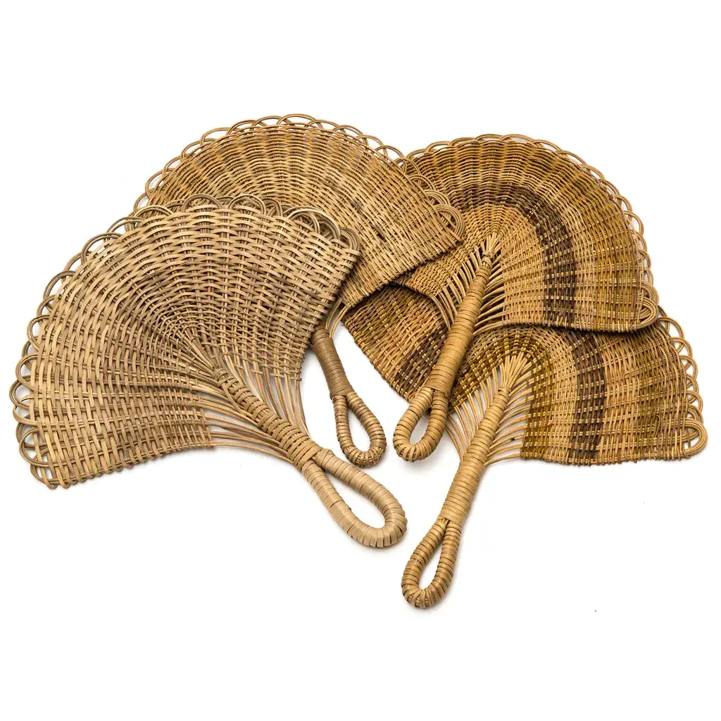 Wholesale Elegant Natural Rattan Hand Fan Wall hanging Fan For Home Decorative Hand Fan For Christmas Holiday