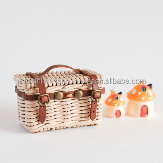 Best selling New Dollhouse Doll House Rattan DOLLHOUSE CHEST Wicker chest for a dollhouse factory in Vietnam