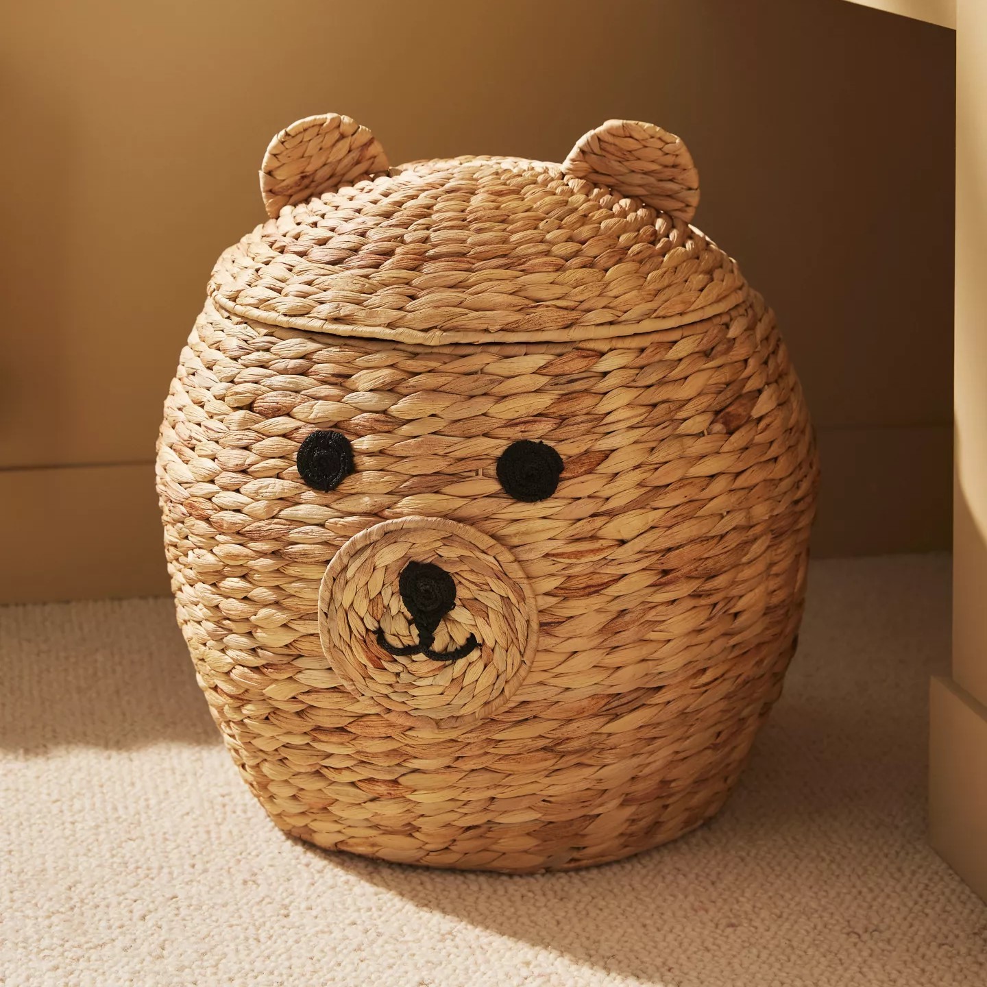 Cute Design Bear Shape Water Hyacinth Basket With Lid Graceful Hyacinth Kids Storage Container