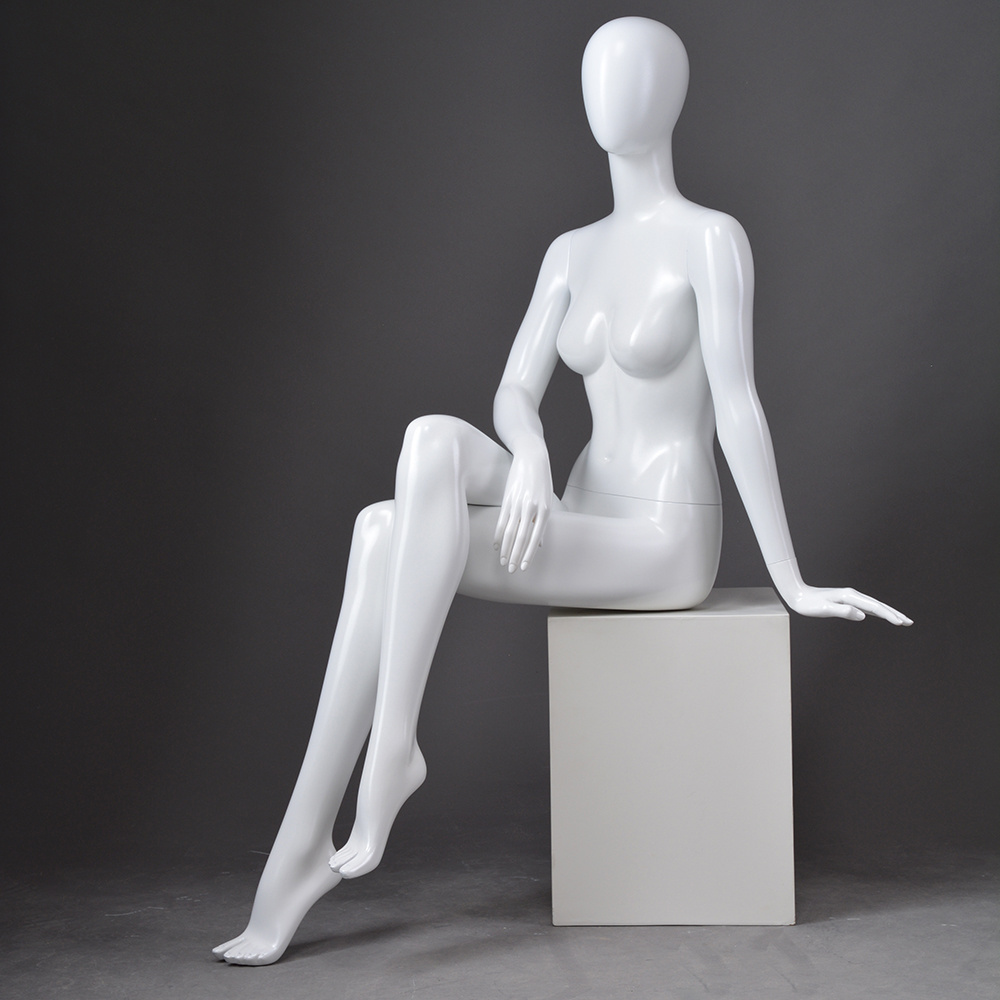 Cheap Fiberglass Sexy Realistic Sitting Female Mannequins