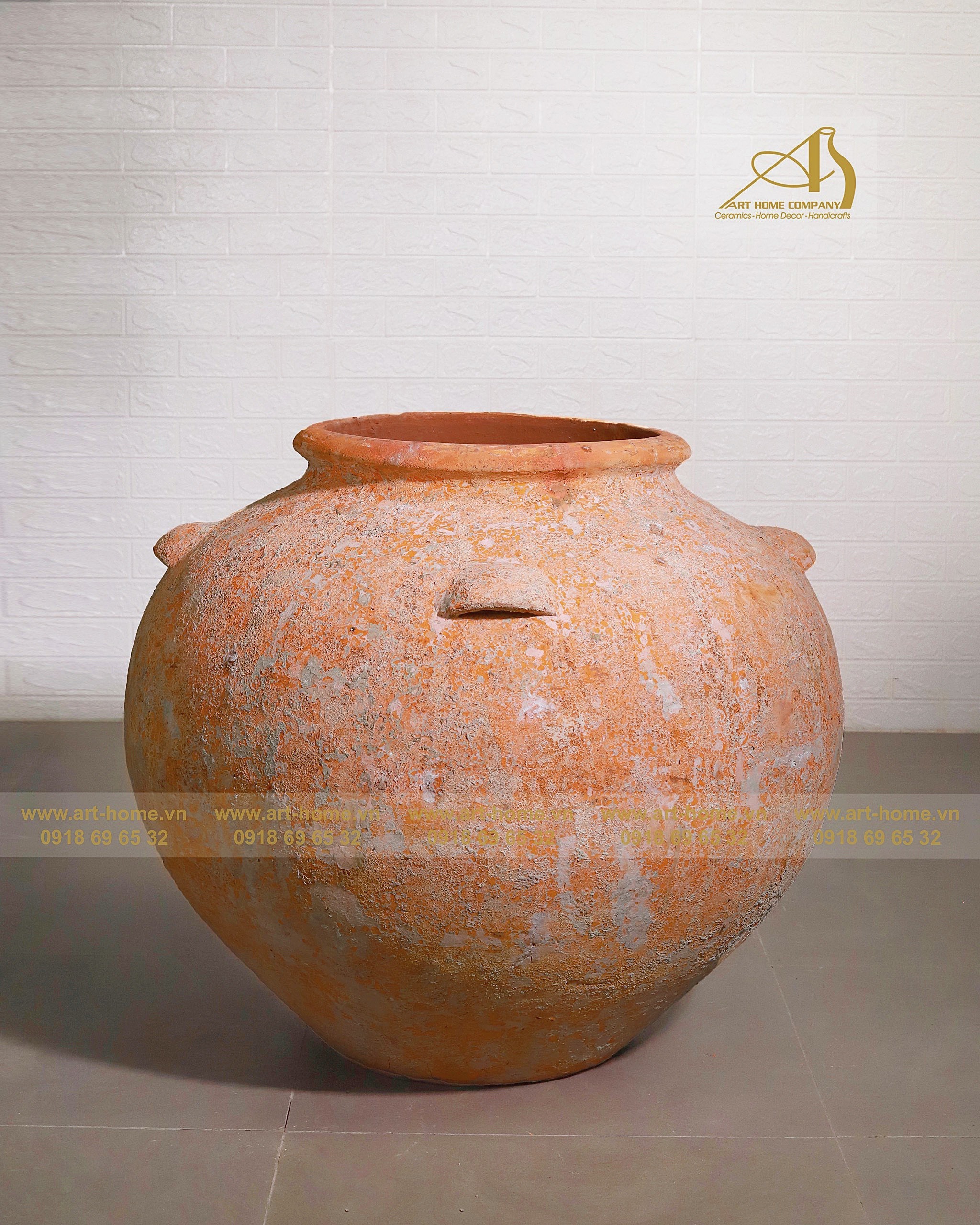 Art-home Ceramics  OCEAN ORANGE OC066H73 Pot With 2 Handles Suitable for Planting Garden Decoration and Mini Landscaping