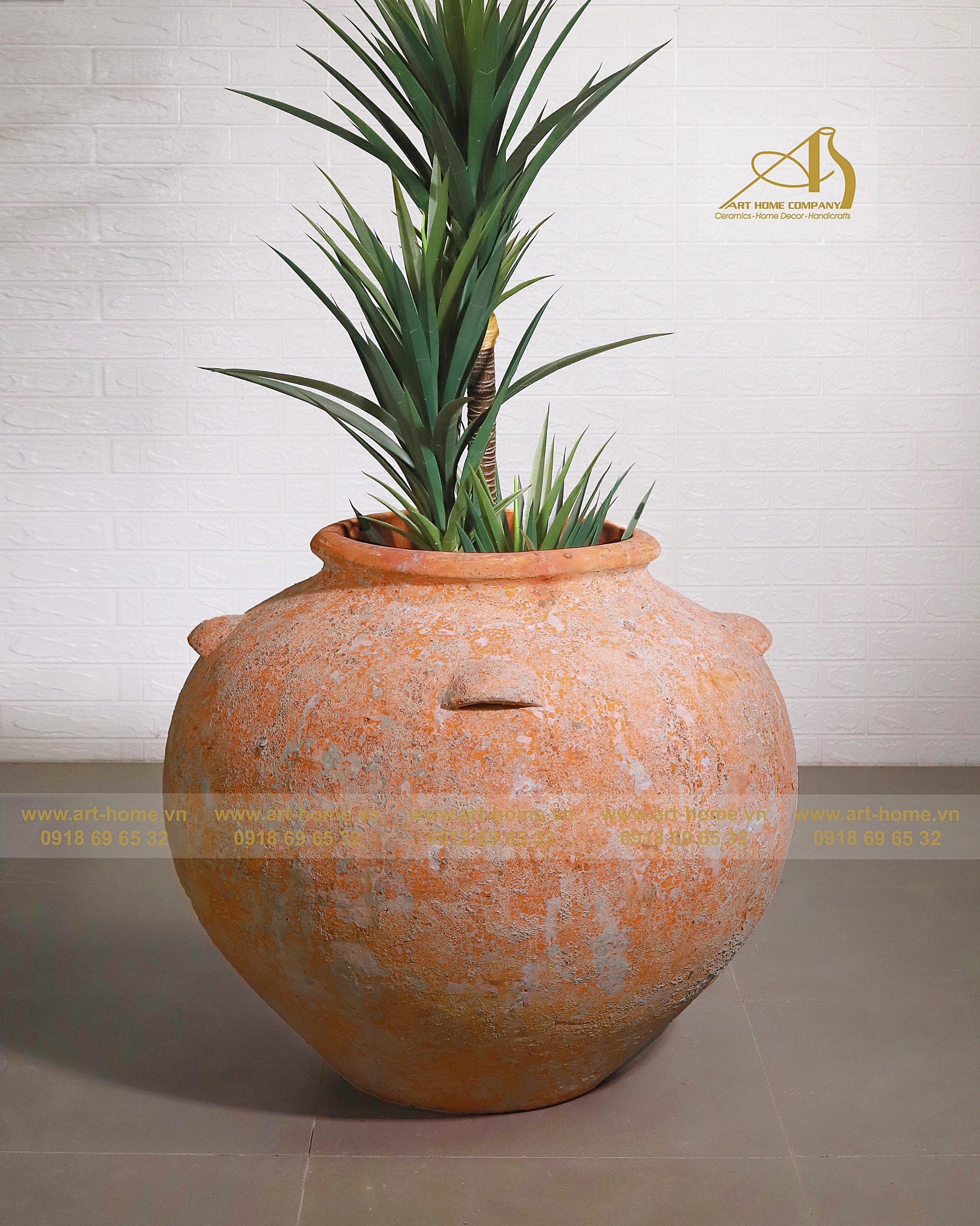 Art-home Ceramics  OCEAN ORANGE OC066H73 Pot With 2 Handles Suitable for Planting Garden Decoration and Mini Landscaping