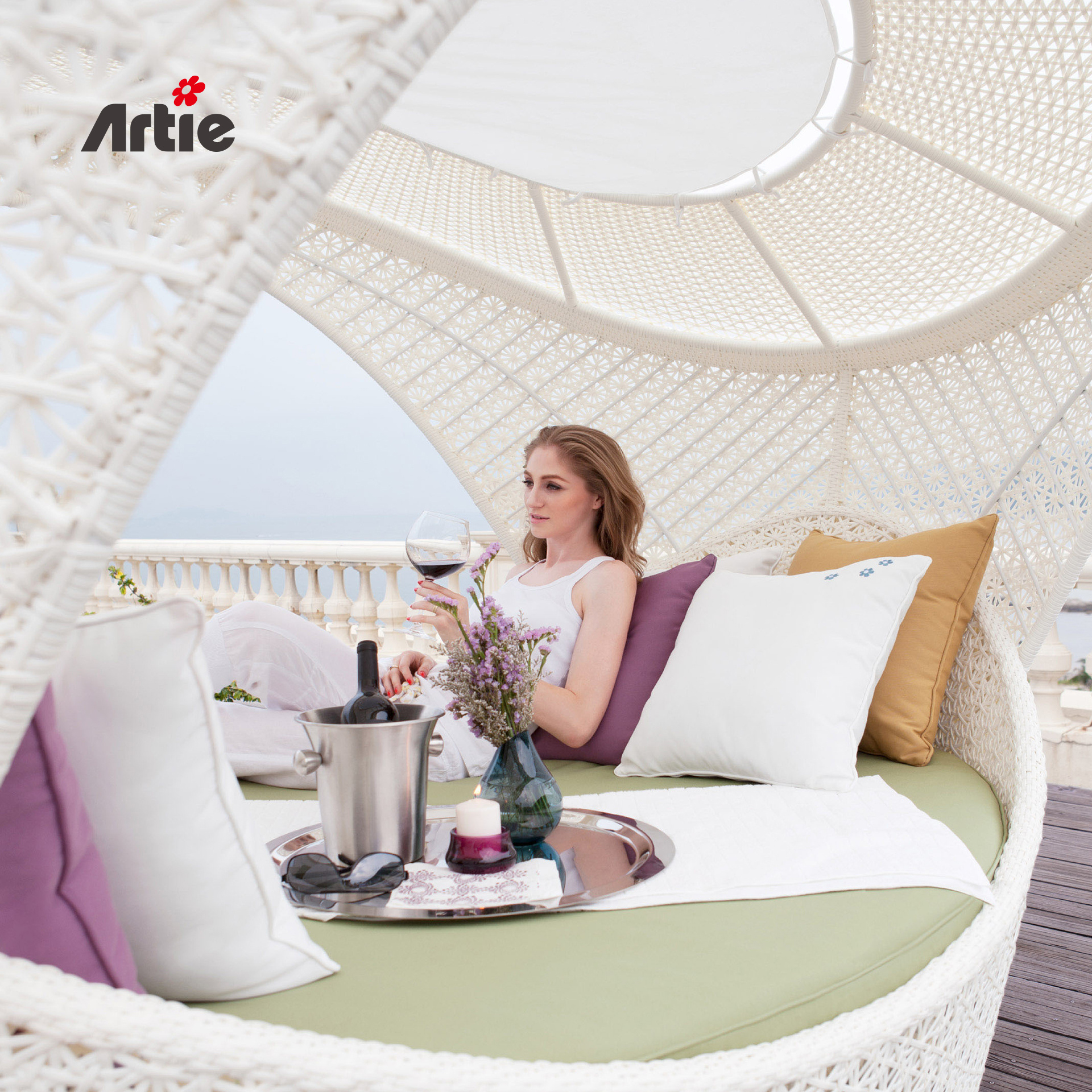 Artie Bird'S Nest Design Pool Furniture Garden Daybed Outdoor Chaise White Round Rattan Lounger Sunbed