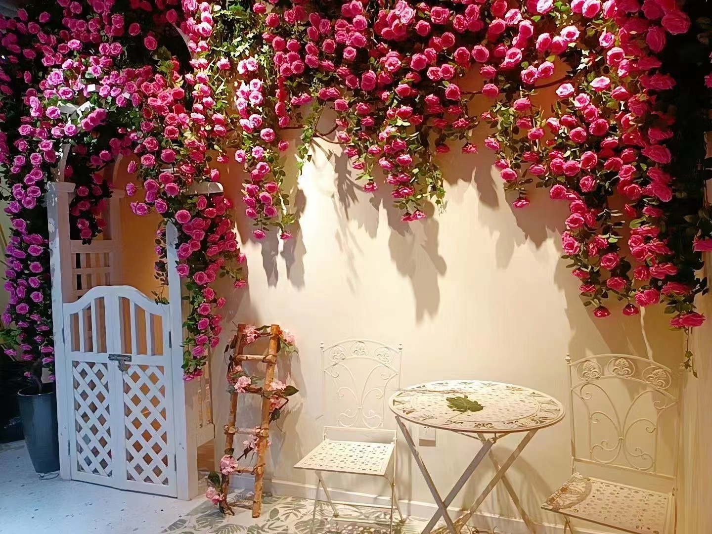 Artificial flower wall decoration Rose Rattan Artificial Fabric Flower For Wedding Garden hanging flower