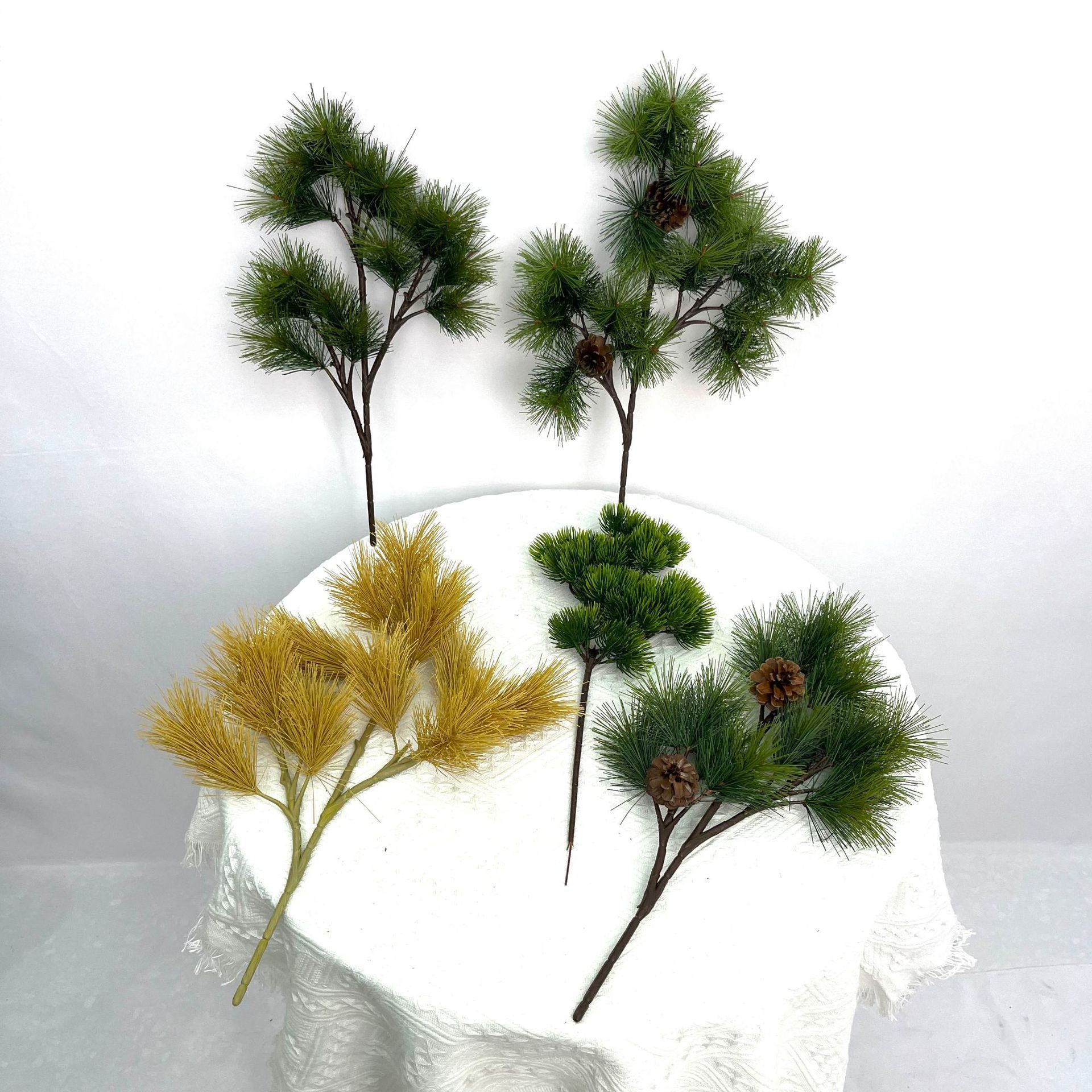 Wholesale Artificial Pine Branches and Leaves Plastic Material Decorative Plant Artificial Christmas Decor Pine Branch