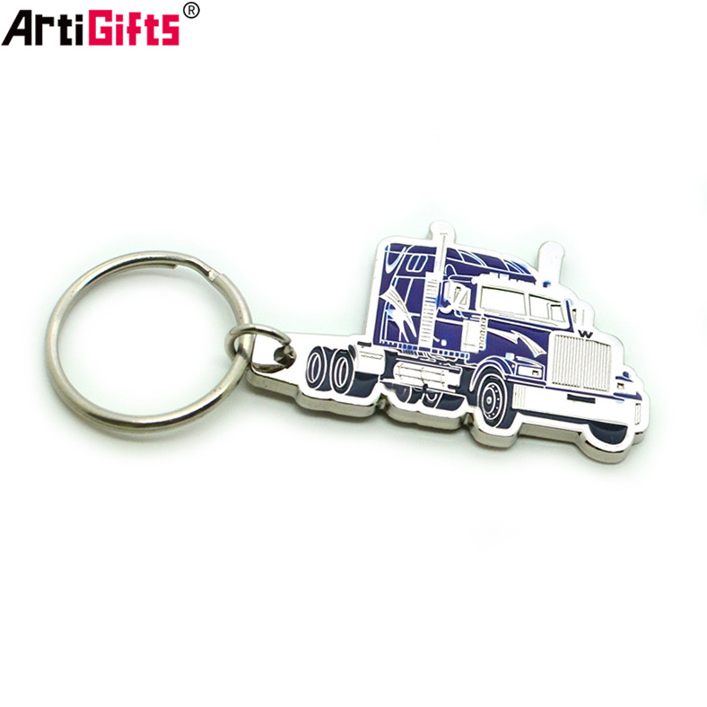 Artigfits Wholesale Souvenir Cheap Custom Car Shaped Parts Model Metal Truck Keychain