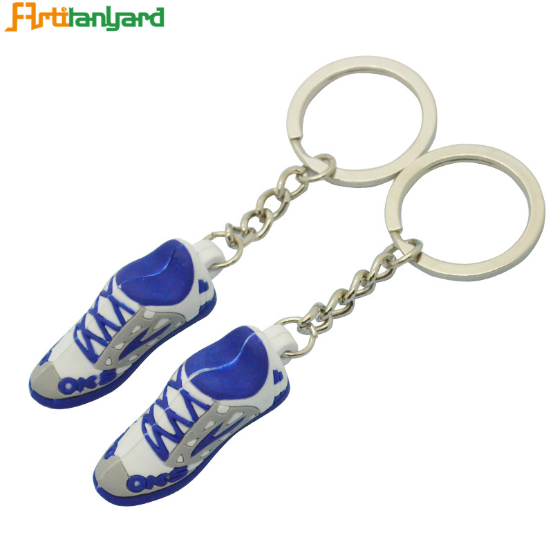 Wholesale Resin Mini Shoe Men Keychains Personalized Supplier Online Custom Rubber Soft Pvc 3D Mini Sneaker Keychain