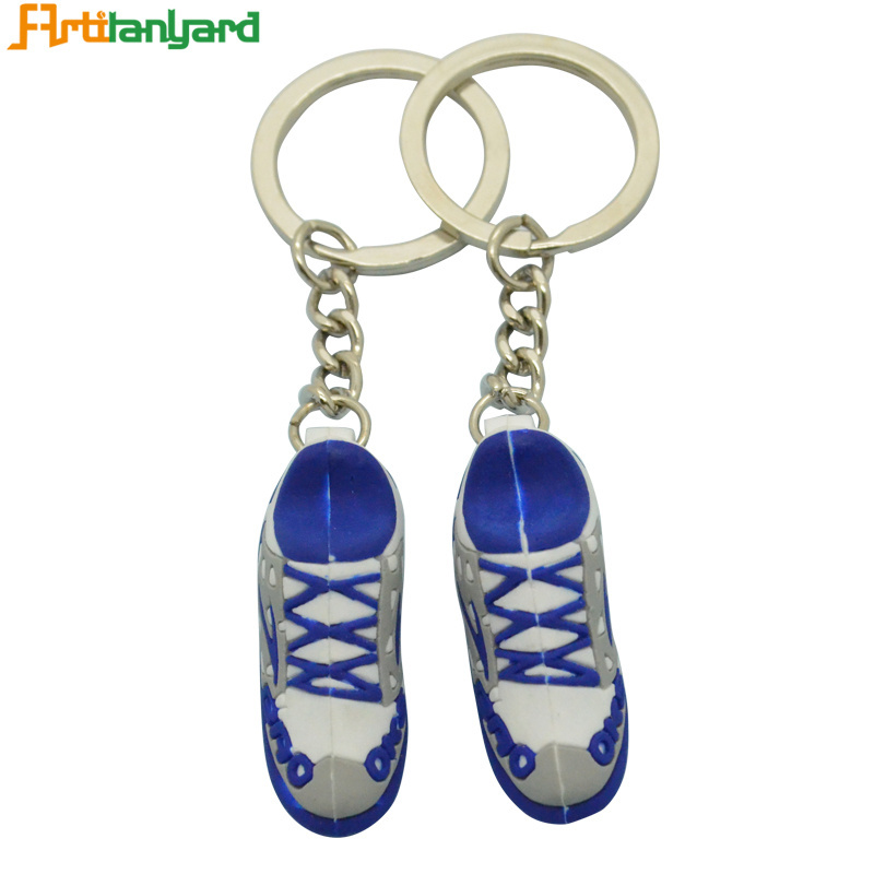 Wholesale Resin Mini Shoe Men Keychains Personalized Supplier Online Custom Rubber Soft Pvc 3D Mini Sneaker Keychain