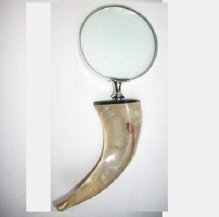 horn handle magnifying glass