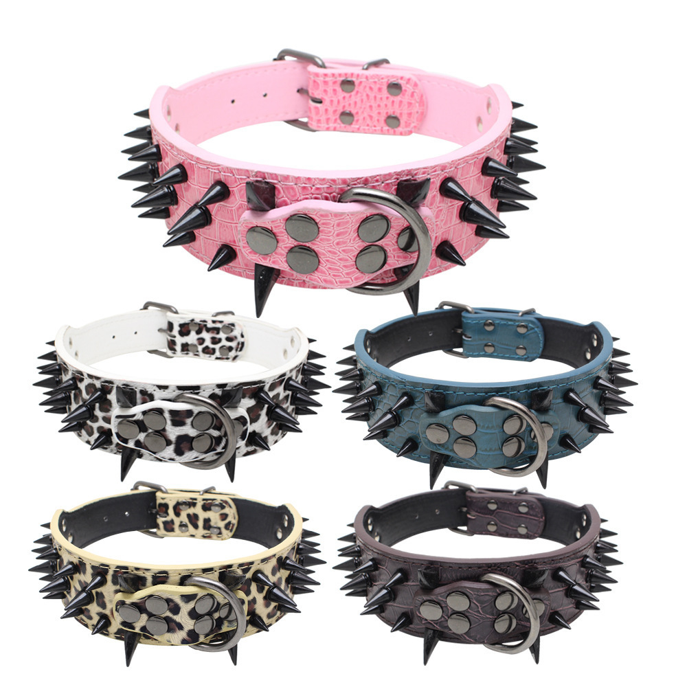 Wholesale pet collar domineering cool dog collar with spikes medium large rivet anti-bite design collar