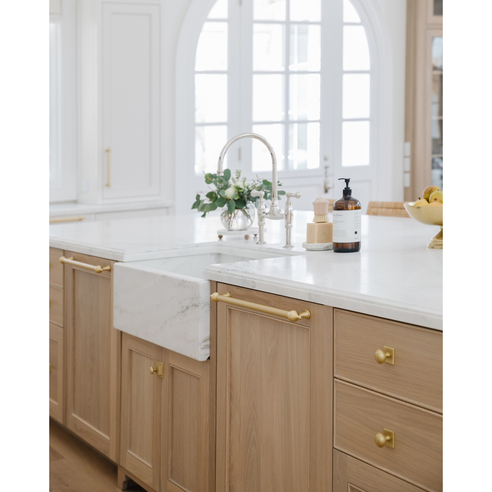 Artisan Transitional Solid Wood Kitchen Cabinets Design Inset White Oak American Kitchen