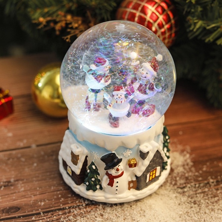 Holiday Christmas Snow Globe  Personalized Glass Snow Globe LED Custom Made Snow Globes