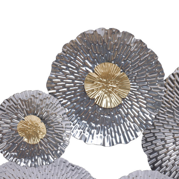 Silver Gold Flower Metal Wall Decor Create A Great Focal Point And A Touch Of Luxury With This Floral Art In Any Interior Space