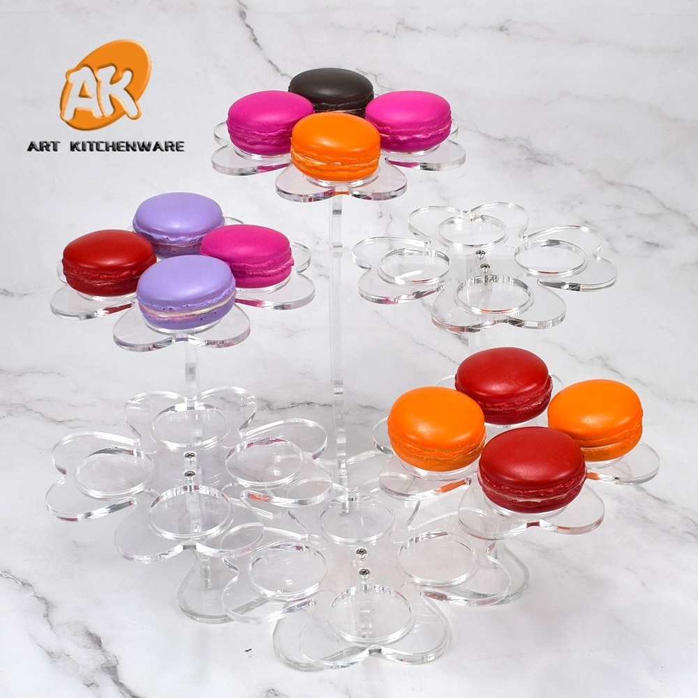 AK Four-leaf Clover Flower Shaped Unique Macaron Display Stands Clear Acrylic Dessert Display Trays Perfect for Macaron