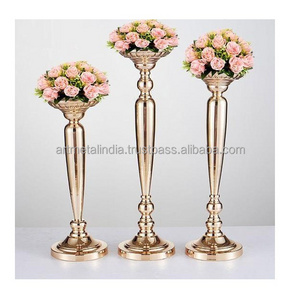 BEAUTIFUL GOLD CANDLE HOLDER WEDDING