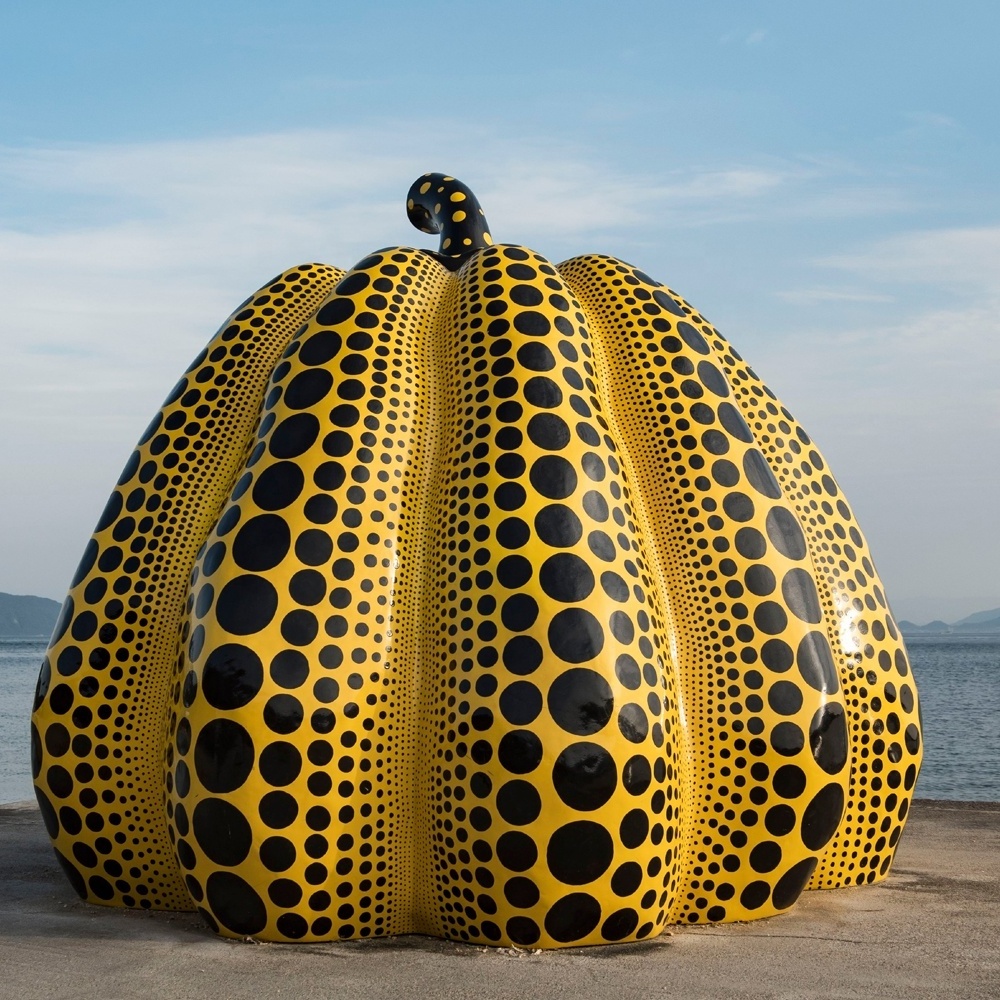 modern art outdoor decoration Fiberglass  large pumpkin  sculpture for sale