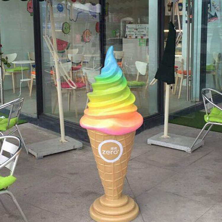 China manufacturer shop art ornaments decoration giant ice cream cone sculpture