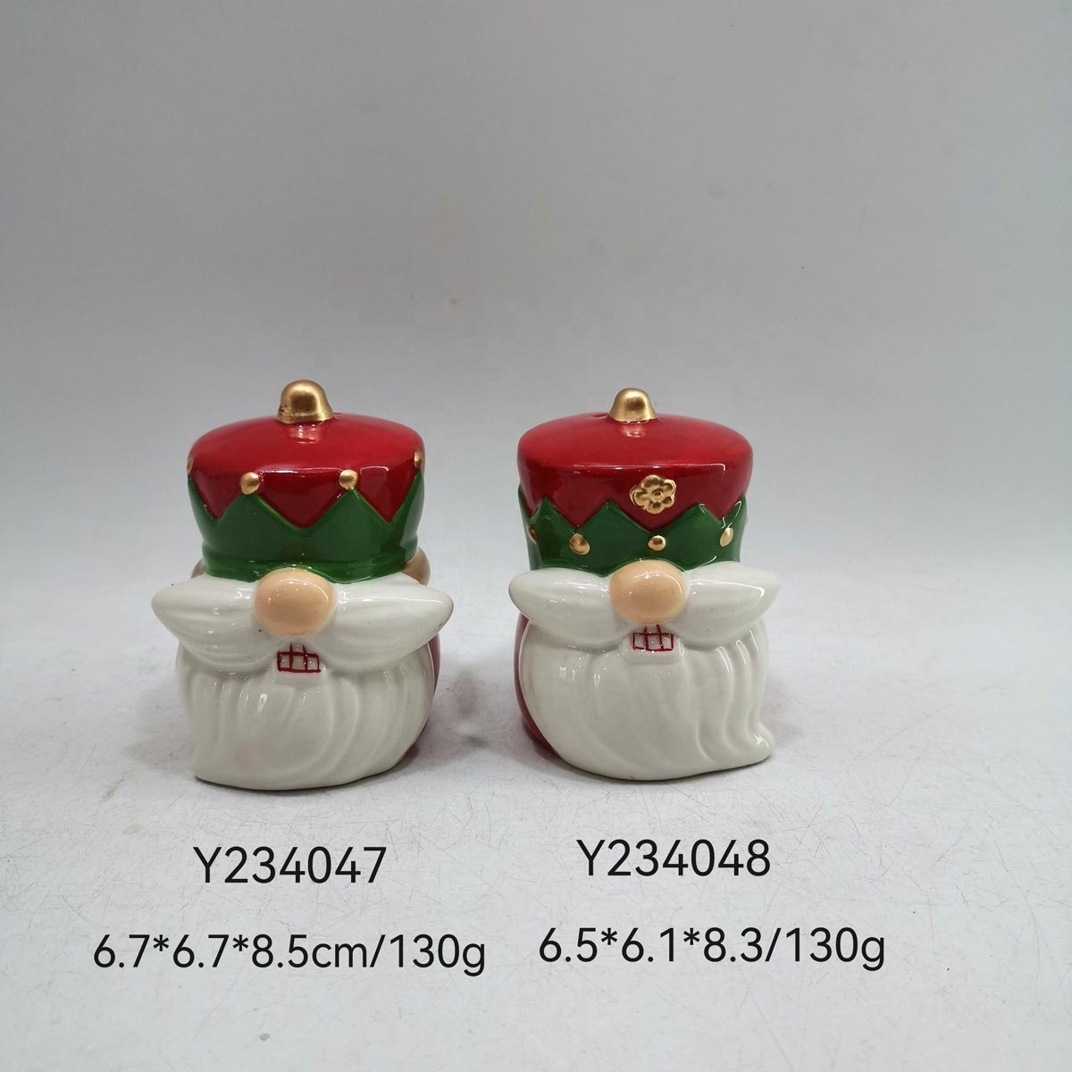 Santa shaped ceramic salt and pepper shaker