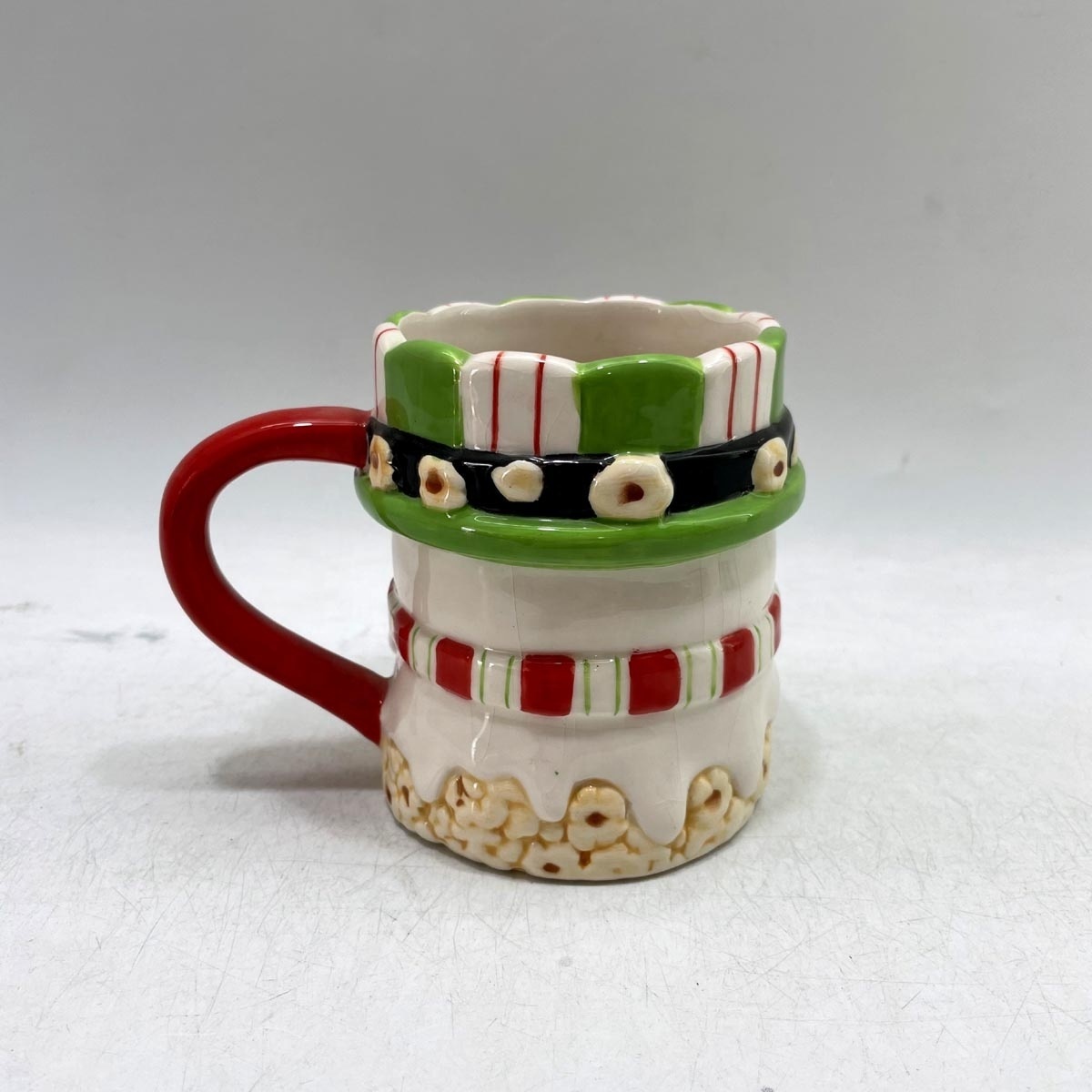 Handpainted ceramic popcorn snowman shaped coffee mugs