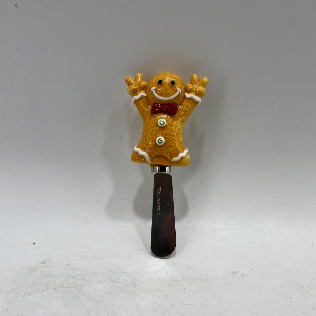 Christmas decorative cheese spreader with ceramic handle