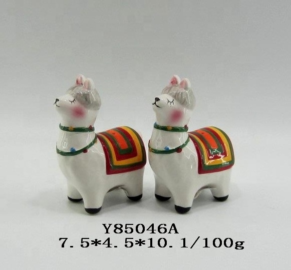 Animal-shaped ceramic salt and pepper shaker