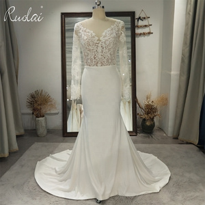 Ruolai QD06267  Elegant V Neckline Long Sleeves Mermaid Wedding Dress Lace Satin Wedding Gowns Dress Bridal