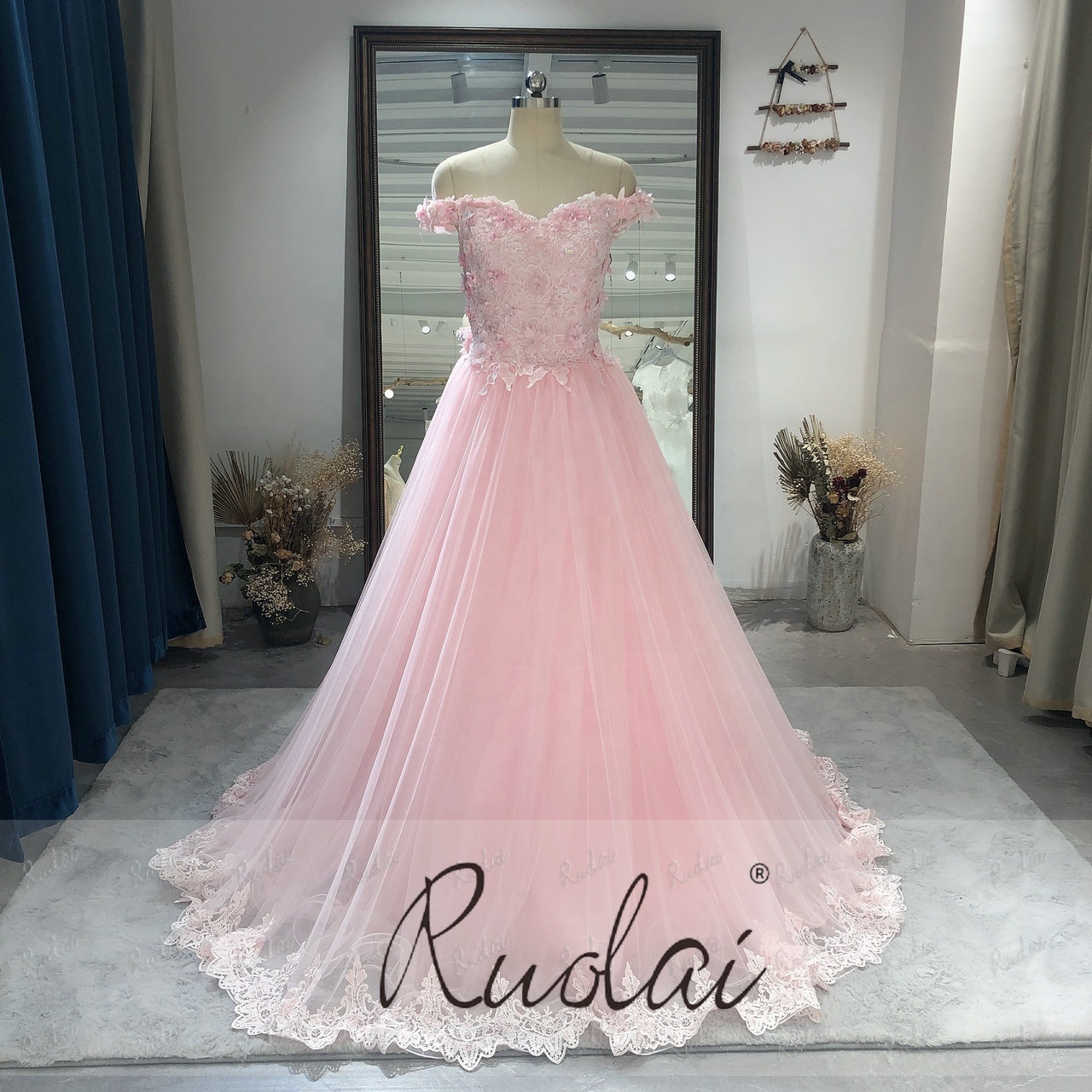 Ruolai ASQ012 Princess 3D flowers Ball Gown Prom Party Dress Pink Off-Shoulder vestidos de Quinceanera Dresses