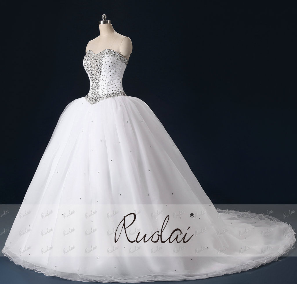 PWD-H1085 Custom Made Supplier Luxury Beaded Silver Rhinestones Crystals Bridal Dresses Tulle  Ball Gown Wedding Dress