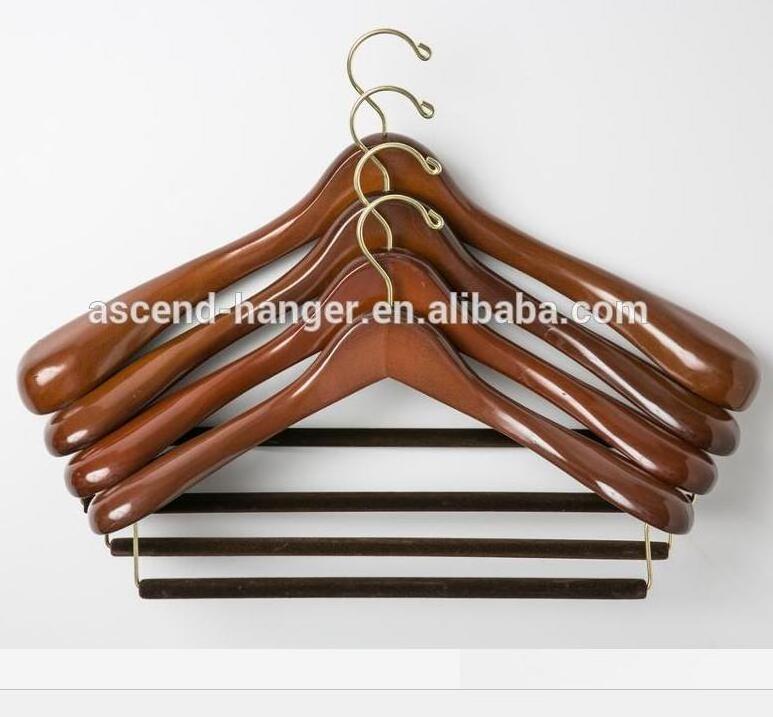 wholesale bulk Top golden hook wide shoulder wooden garment clothes hanger covered velvet pant/trouser bar