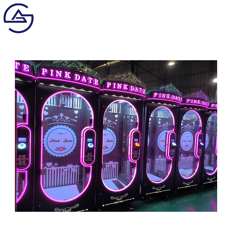 Pink Date Coin Operated Games Barber Cut Ur Prize Cutting Game Scissors Gift Vending Machine For Sale