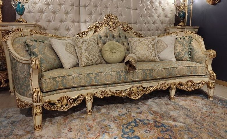 European Style Living Room Furniture Luxury Hand Carved Sofa