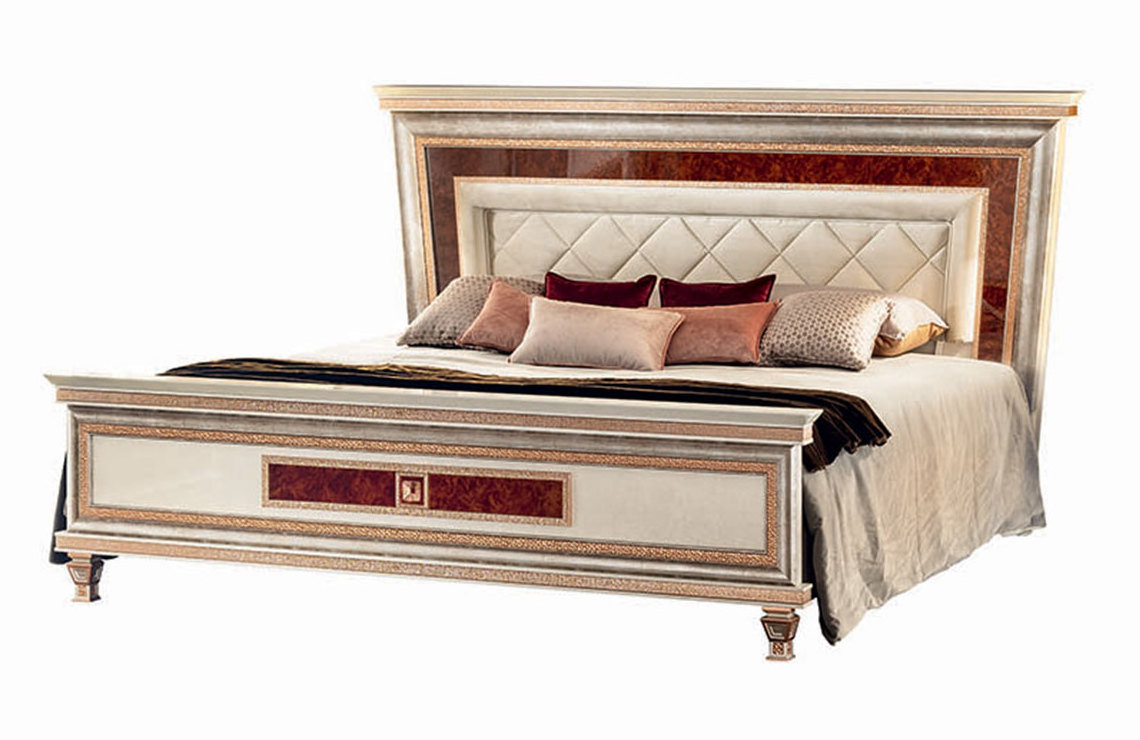 Almirah Italian Design Wooden Bed Frames King Size Luxurious Bed Frames For Bedroom Hotel Furniture